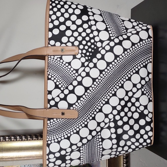 Kate Landry Textured PVC Tote Bag - Picture 5 of 11